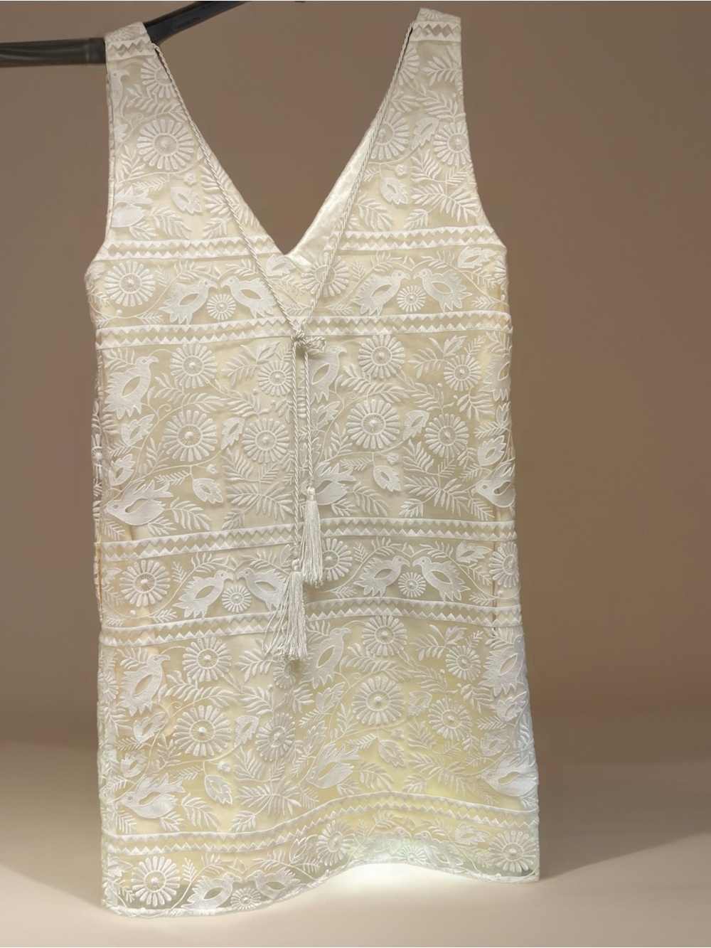 Anthropologie Paper Crown Ivory Dress with pockets - Picture 4 of 6